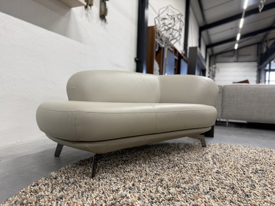 Image 1 of Leolux Flint Divan Sofa Wapiti Chuchubi Leather