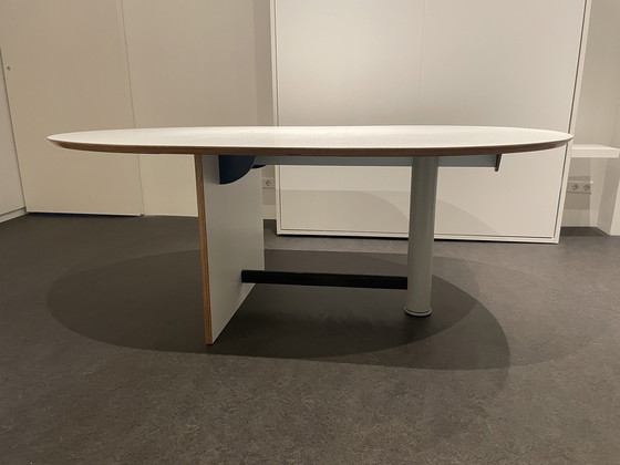 Image 1 of Table à manger design