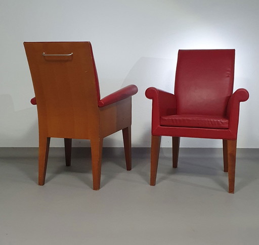 Chaises Driade Paramount par Philippe Starck