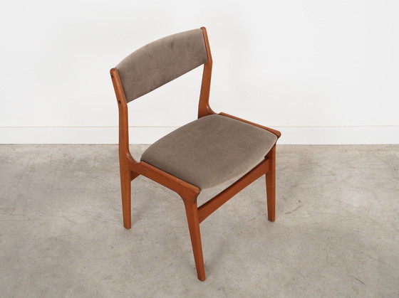 Image 1 of Ensemble de quatre chaises en teck, design danois, années 1960, fabrication : Nova