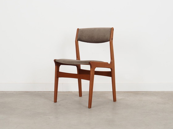 Image 1 of Ensemble de quatre chaises en teck, design danois, années 1960, fabrication : Nova