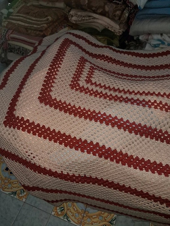 Image 1 of Couvre-lit crocheté à la main (Italie)