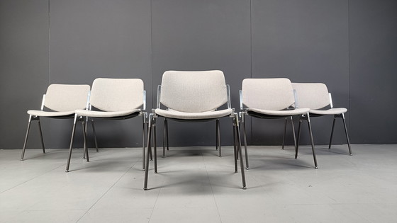 Image 1 of Chaises d'appoint vintage Dsc 106 par Giancarlo Piretti pour Castelli, ensemble de 6