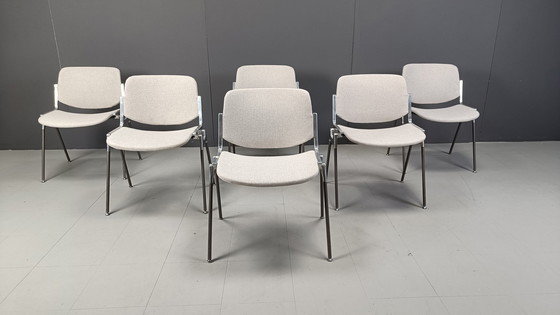 Image 1 of Chaises d'appoint vintage Dsc 106 par Giancarlo Piretti pour Castelli, ensemble de 6
