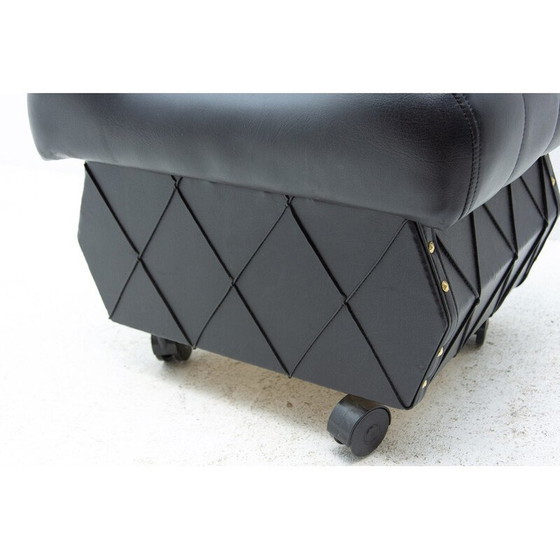Image 1 of Tabouret vintage en simili-cuir avec espace de rangement, Tchécoslovaquie 1980