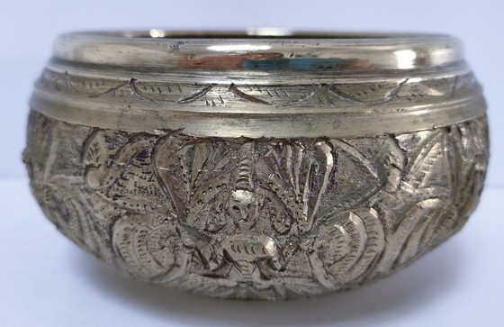 Image 1 of Vide Poche Laiton Socle Éléphants Vintage