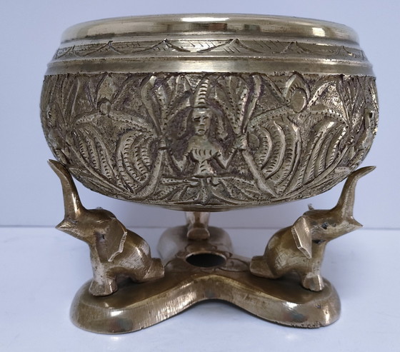 Image 1 of Vide Poche Laiton Socle Éléphants Vintage