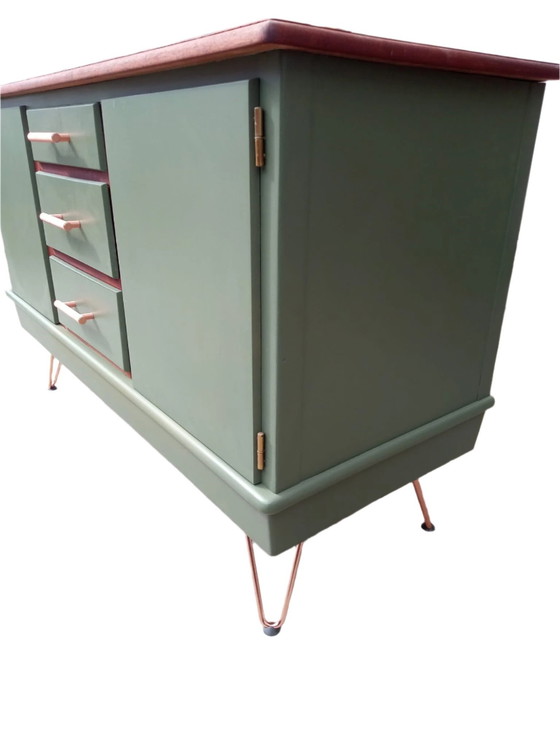 Image 1 of Schrëndelr Tv Stand Commode