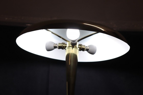 Image 1 of Lampe de table en laiton dans le style d'Oscar Torlasco pour Lumi, 1950S