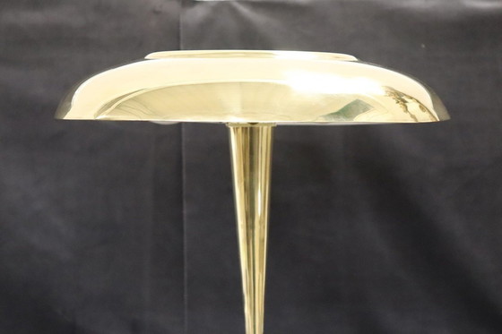 Image 1 of Lampe de table en laiton dans le style d'Oscar Torlasco pour Lumi, 1950S