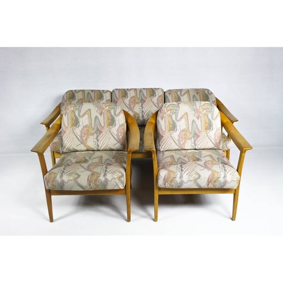 Image 1 of Ensemble de salle à manger produit par Wilhelm Knoll composé d'un canapé, d'une paire de fauteuils et d'une table basse - 1970