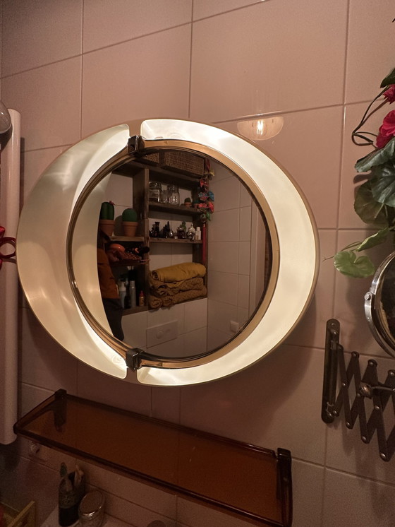 Image 1 of Miroir plastique ovale Allibert