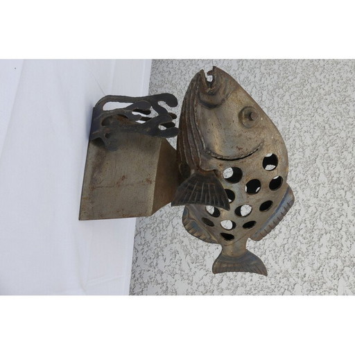 Sculture à poissons en métal, 1940