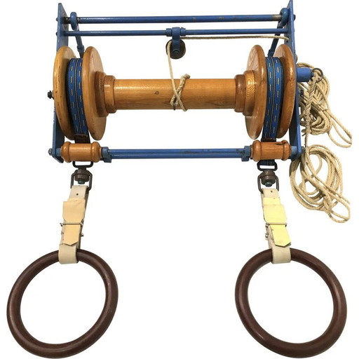 Anneau de gymnastique vintage en bois, Tchécoslovaquie, années 1940