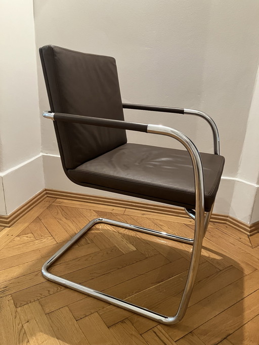 12x Thonet S60V cuir brun