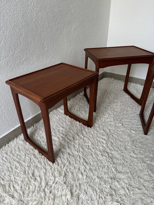 Tables Gigognes Scandinaves Années 60