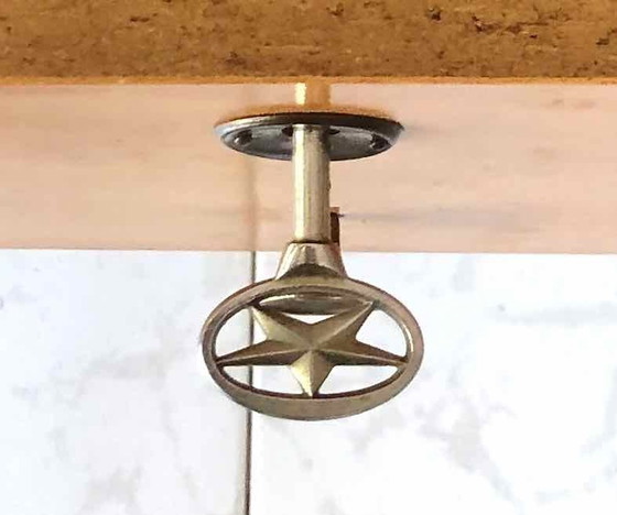 Image 1 of Bureau Design 1960