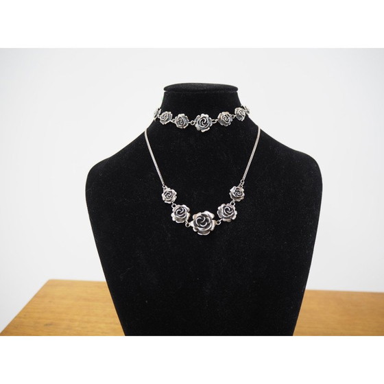 Image 1 of Bracelet et chaîne en argent, années 1920