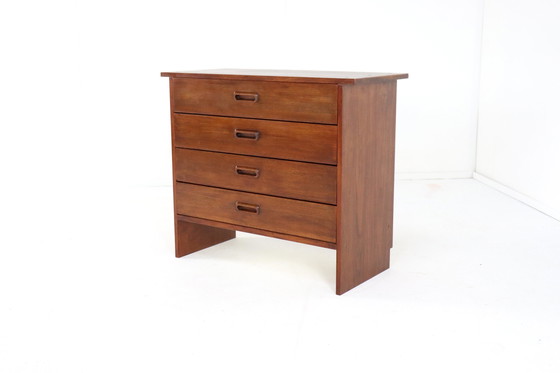 Image 1 of Commode vintage