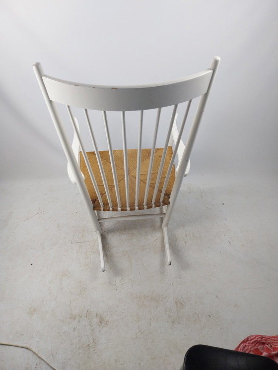 Image 1 of 1 X Fauteuil à bascule Hans Wegner blanc J-16 Frederica D B 1960'S