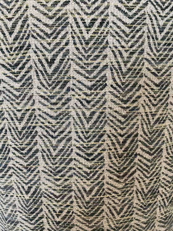 Image 1 of 3X chaise de salle à manger et 1X banc de salle à manger. 1 chaise de salle à manger avec roulettes