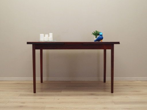 Table en bois de rose, Design danois, 1970S, Production : Danemark