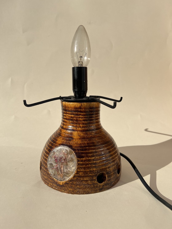 Image 1 of Lampe de table Accolay avec abat-jour en résine, 1970S France