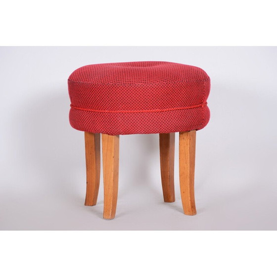 Image 1 of Tabouret du milieu du siècle en bois de hêtre et tissu rouge, années 50