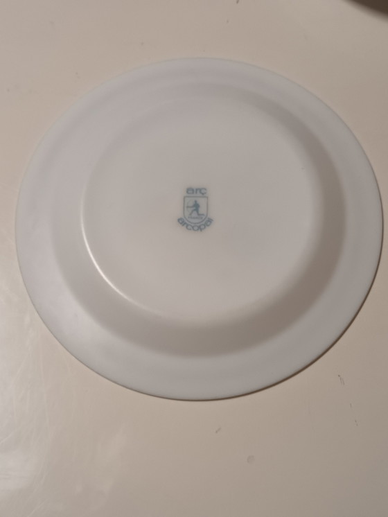 Image 1 of Assiettes à déjeuner Arcopal