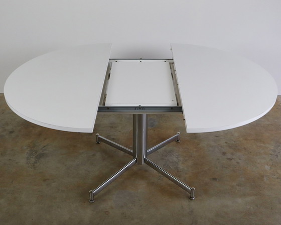 Image 1 of Table à manger ronde extensible vintage