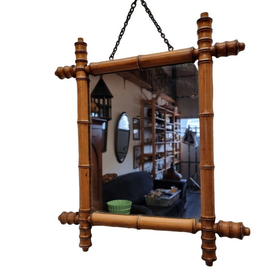 Image 1 of Miroir vintage en faux bambou