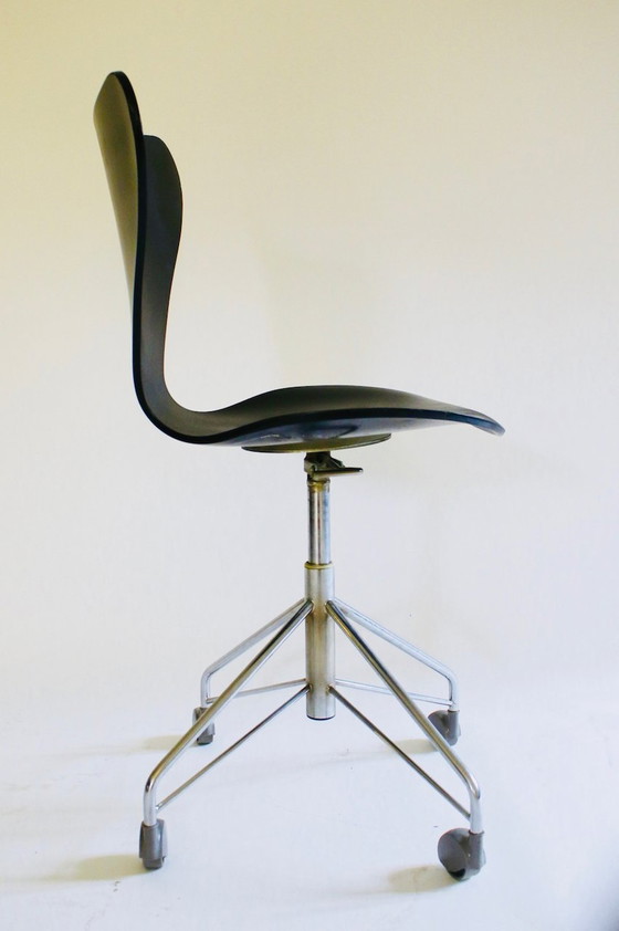 Image 1 of Chaise De Bureau Arne Jacobsen Piétement Secrétaire Ed Fritz Hansen