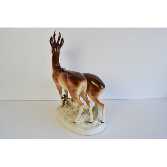 Image 1 of Sculpture vintage en porcelaine représentant un cerf et une biche de Royal Dux, Tchécoslovaquie 1950