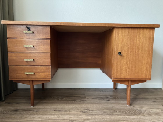 Image 1 of Bureau vintage danois