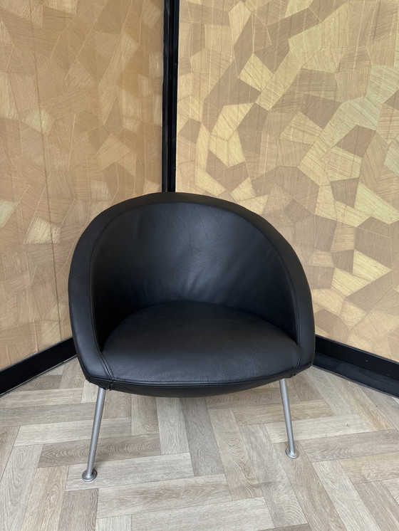 Image 1 of 4 X Artifort Hanna Design Armchair