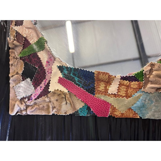 Image 1 of Miroir patchwork en cuir vintage par Peter M