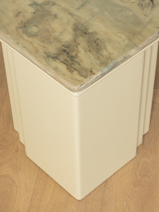 Image 1 of Table basse en marbre des années 60