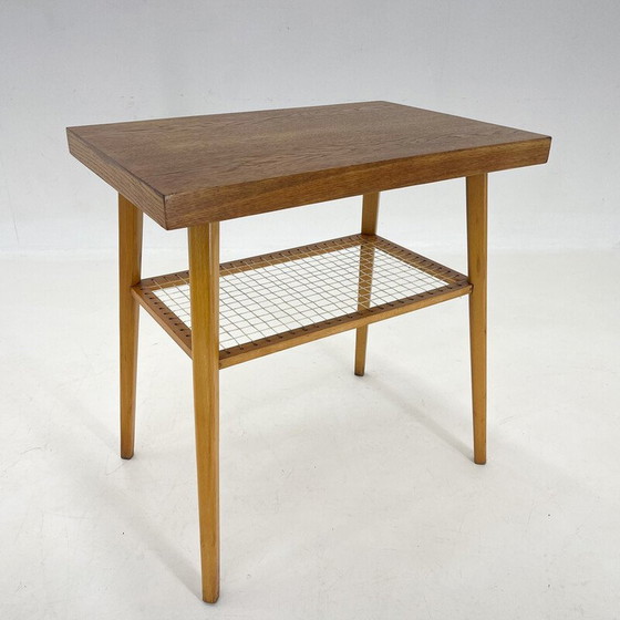 Image 1 of Table d'appoint vintage en bois, Tchécoslovaquie années 1960