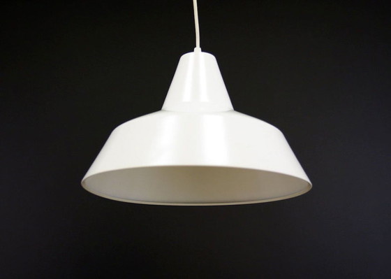 Image 1 of Lustre blanc, Design danois, 1970S, Production : Danemark