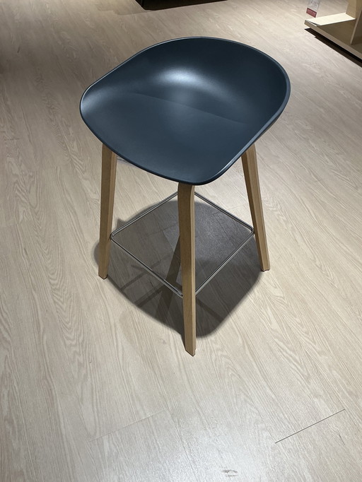 1X Hay About A Stool Tabouret de bar Showroom Modèle