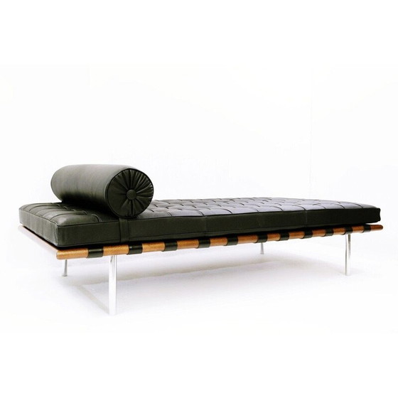 Image 1 of Lit de jour en cuir du Mid Century modèle "Barcelona" par Ludwig Mies van der Rohe pour Knoll