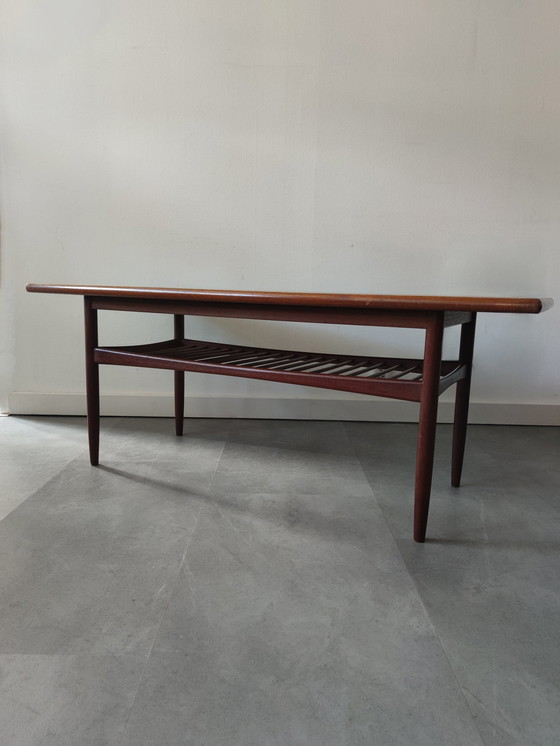 Image 1 of Table basse vintage en teck