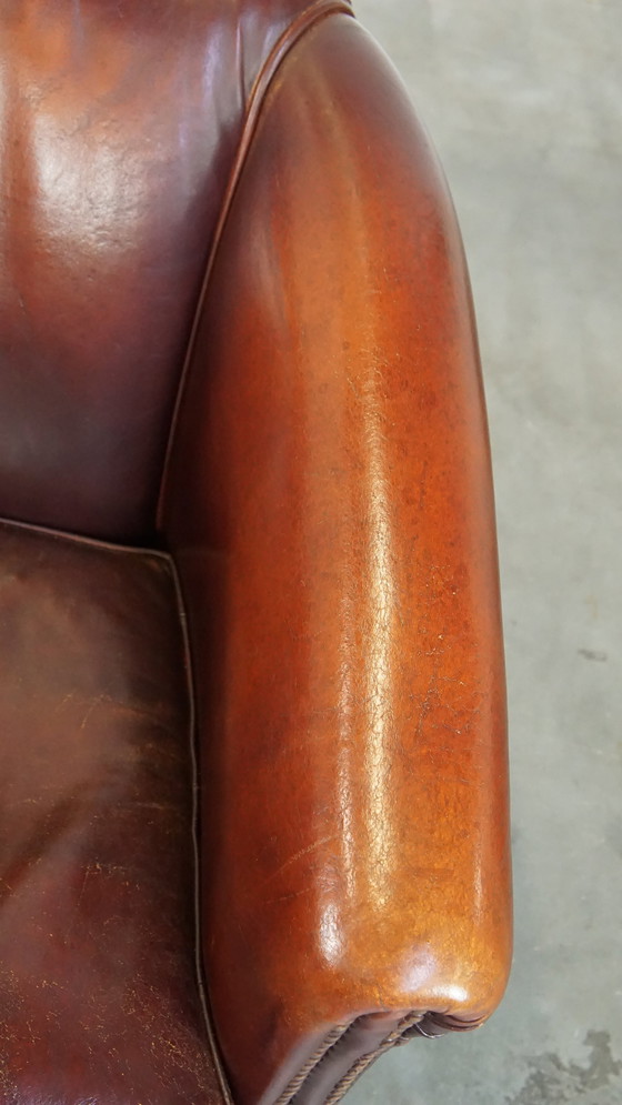 Image 1 of Fauteuil club en peau de mouton couleur cognac