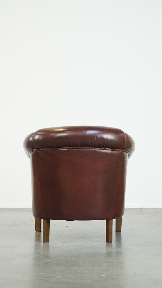 Image 1 of Fauteuil club en peau de mouton couleur cognac