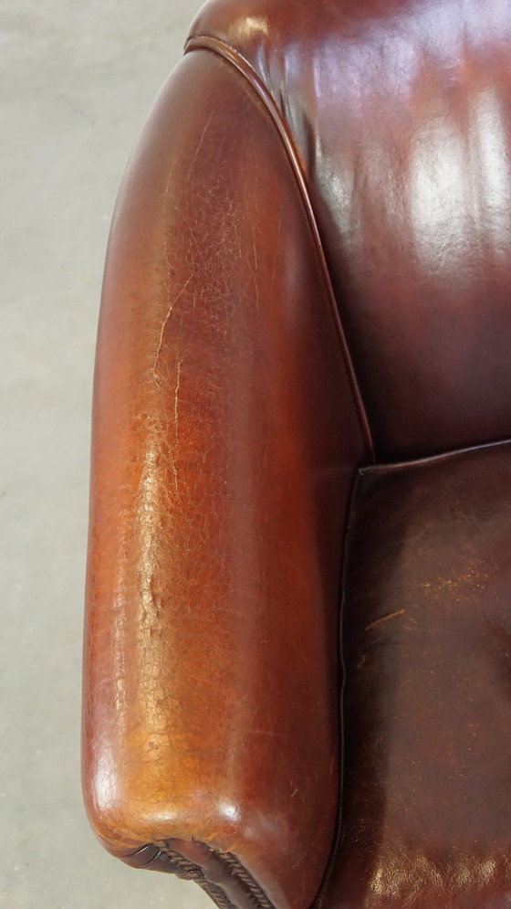 Image 1 of Fauteuil club en peau de mouton couleur cognac