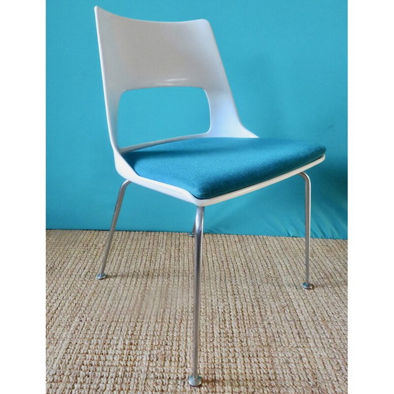 Image 1 of Ensemble de 6 chaises vintage en résine blanche par Kay Korving, Danemark 1975