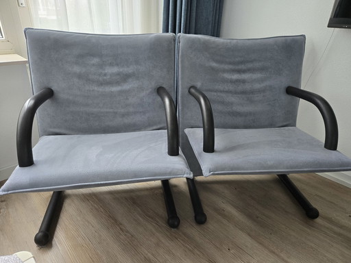 2x Arflex T Line chair