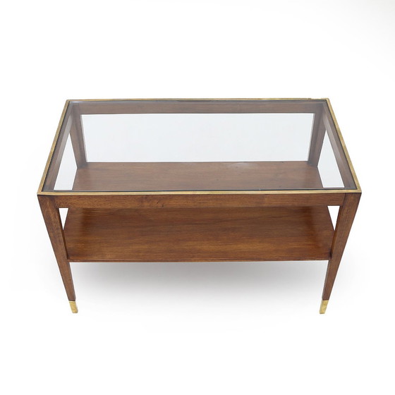 Image 1 of Table basse rectangulaire avec plateau en verre et en laiton, 1950S