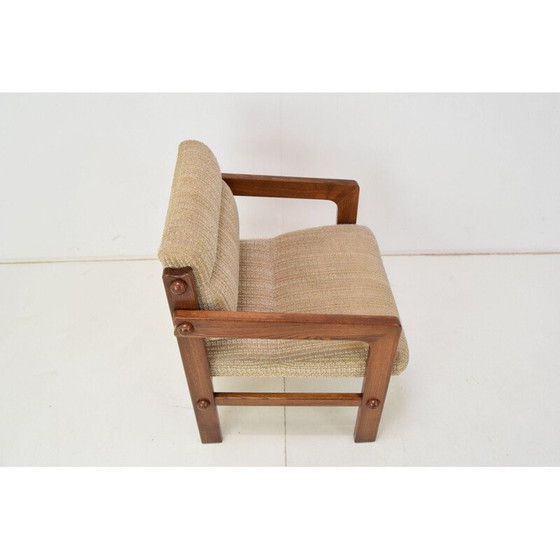 Image 1 of Fauteuil en bois et tissu du milieu du siècle, Tchécoslovaquie années 1960