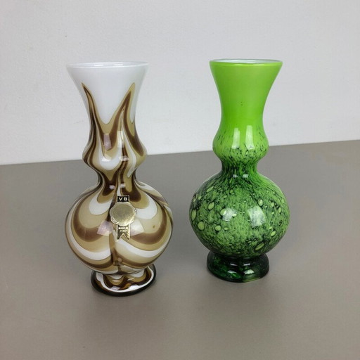 Lot de 2 vases italiens pop art vintage en opaline 1970